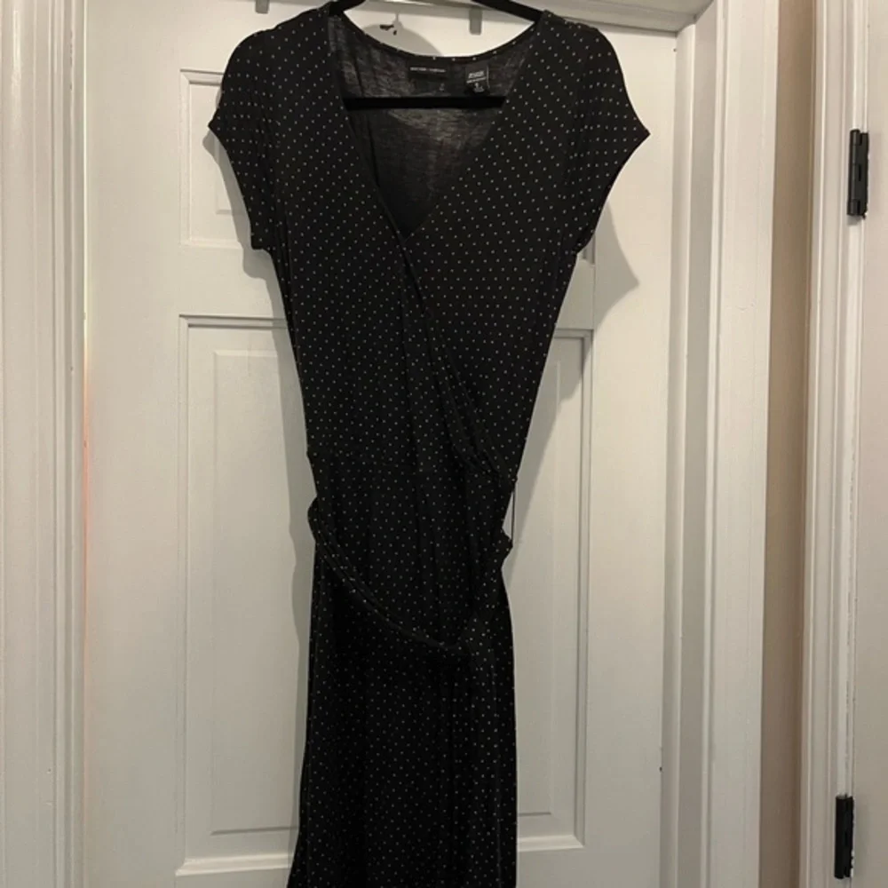 NY & Co faux wrap dress black polka dot small